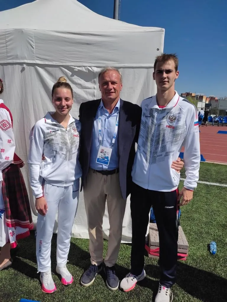 И снова золото у Скудняковой Елизаветы